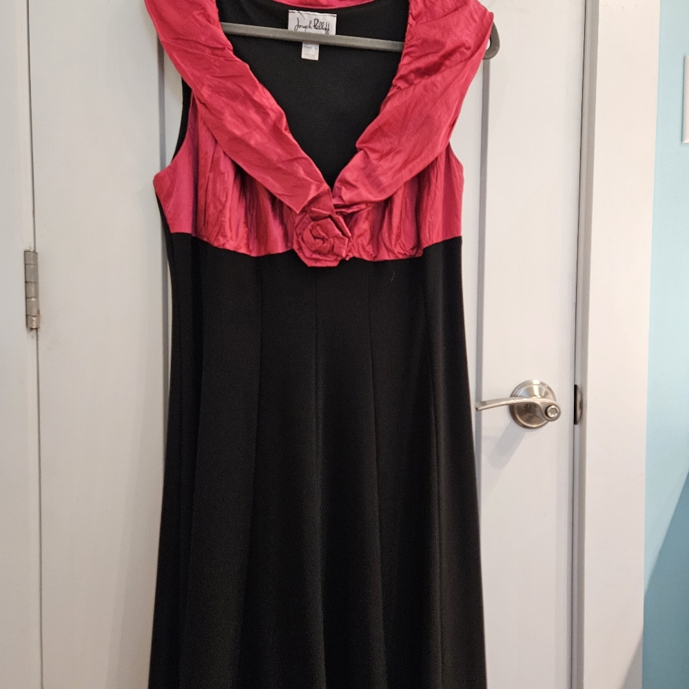 Joseph Ribkoff Dress, Size 14 - Picture 3 of 9